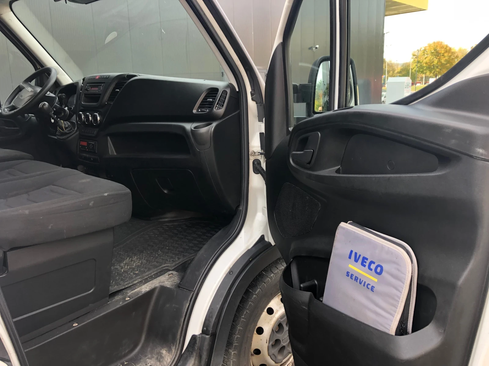 Iveco 35c17 3.0 170 | Mobile.bg � ����������� 11