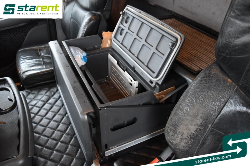 Scania 164 SZM25139, снимка 16 - Камиони - 52827756