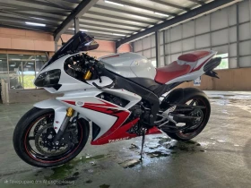  Yamaha YZF-R1