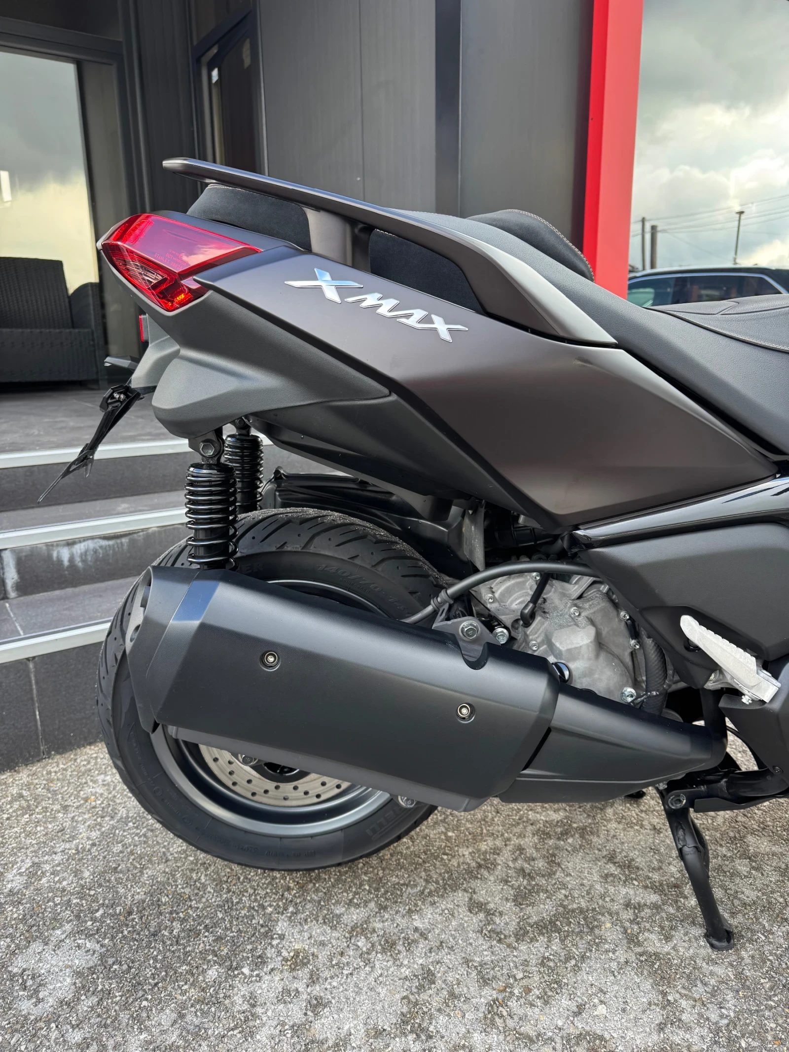 Yamaha X-max 300-TECH MAX-ABS-TCS-NAVI-BLUETOOTH-TOP, снимка 10 - Мотоциклети и мототехника - 54092727