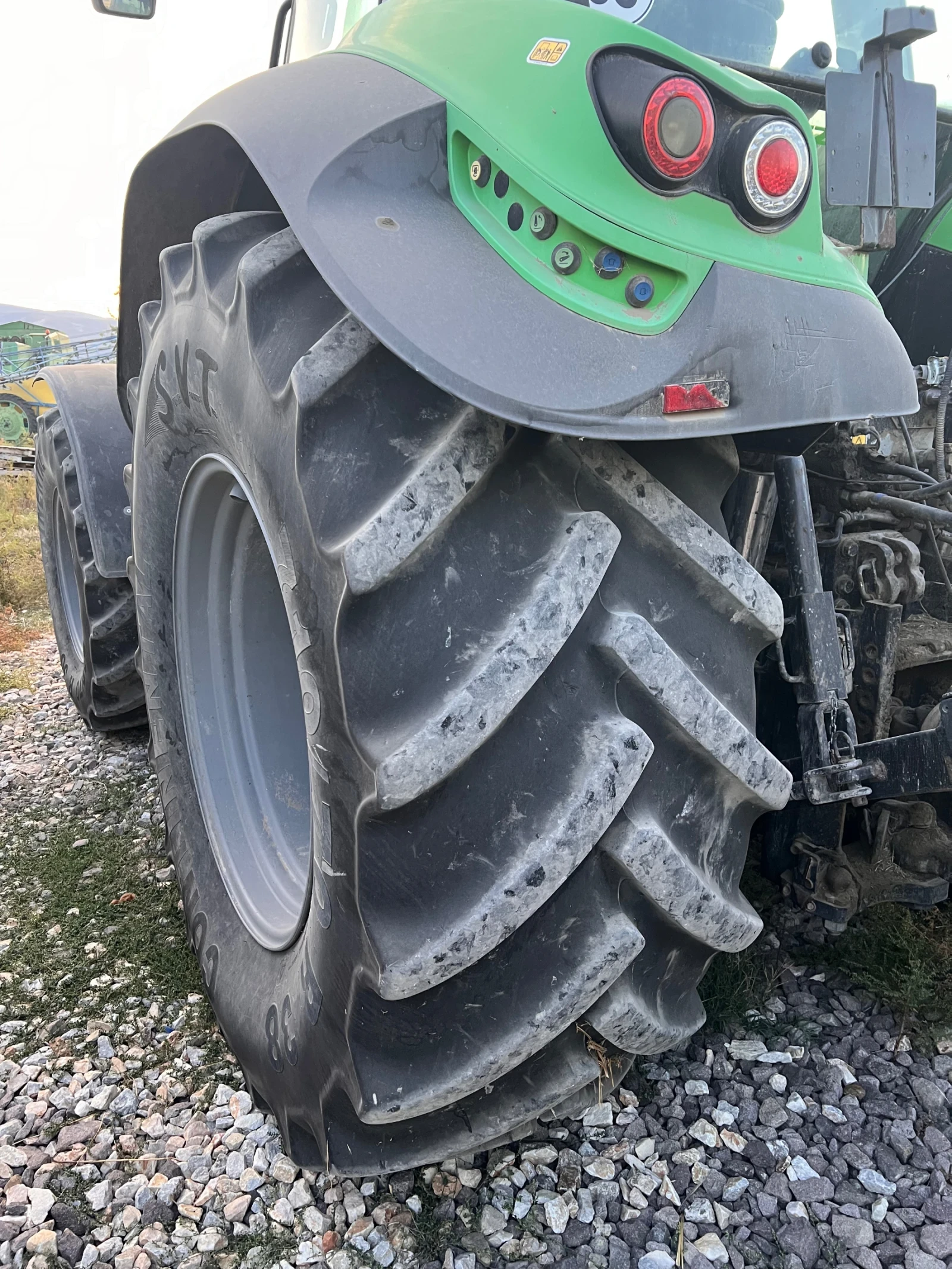 Трактор Deutz-Fahr Deutz-Fahr 7250 TTV - изображение 4