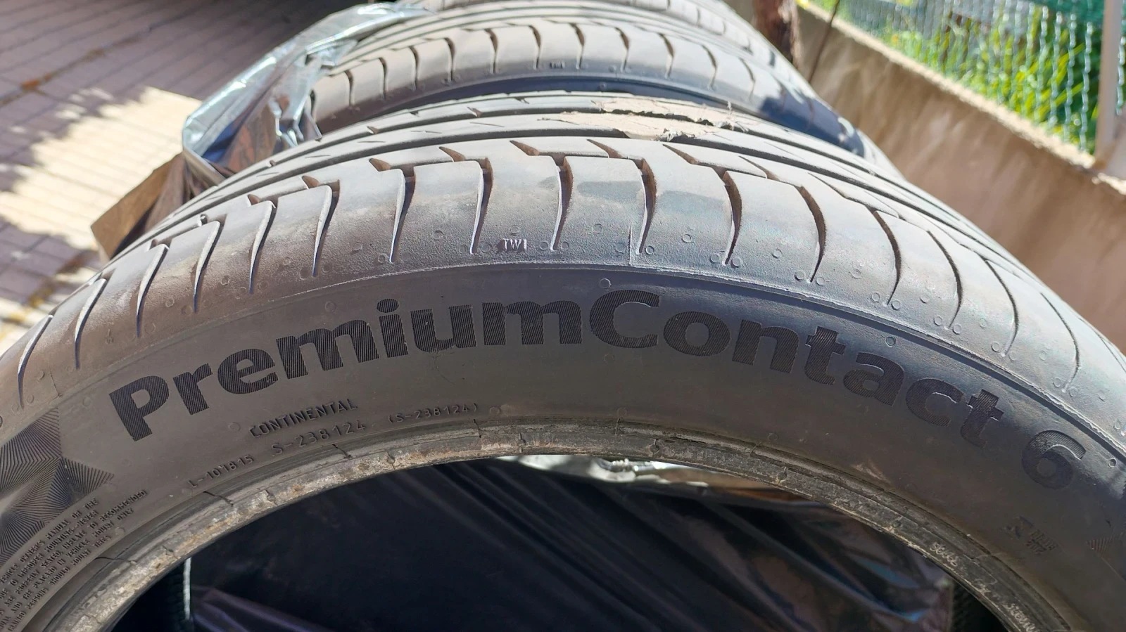 Гуми Летни 225/45R17, снимка 4 - Гуми и джанти - 54313658