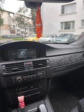BMW 335, снимка 13