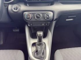 Toyota Yaris 1.5* NAVI* BTONE* CARPLAY* CAMERA* , снимка 11
