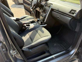 Mercedes-Benz B 200, снимка 12