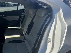 Mazda 3 2.0 SkyActiv, снимка 15