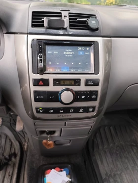 Toyota Avensis verso 6+ 1, снимка 8
