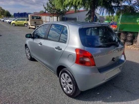 Toyota Yaris 1.3 - [12] 