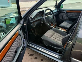Mercedes-Benz E 220, снимка 4