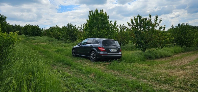 Mercedes-Benz R 350, снимка 15 - Автомобили и джипове - 46508392