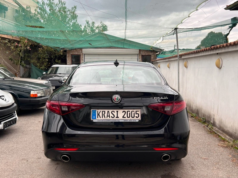 Alfa Romeo Giulia 2.2JTD-M XENON NAVI , снимка 5 - Автомобили и джипове - 43398850