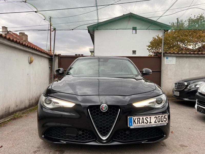 Alfa Romeo Giulia 2.2JTD-M XENON NAVI , снимка 2 - Автомобили и джипове - 43398850