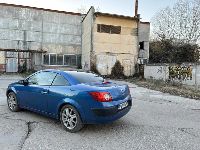 Renault Megane, снимка 14 - Автомобили и джипове - 47166837