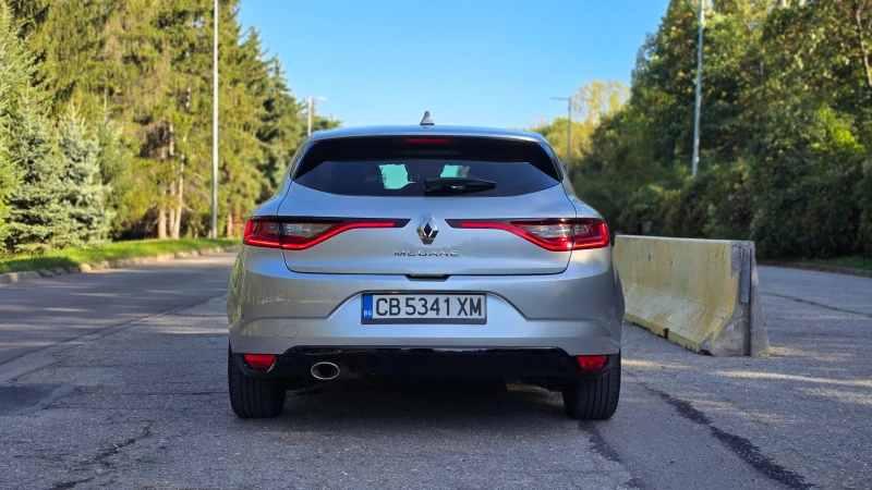 Renault Megane, снимка 5 - Автомобили и джипове - 47424060