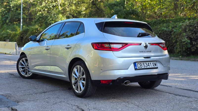 Renault Megane, снимка 7 - Автомобили и джипове - 48602350