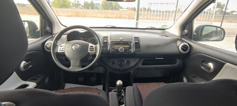 Nissan Note 1.4i , снимка 9 - Автомобили и джипове - 47468622