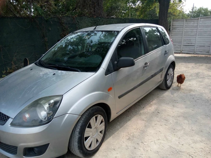 Ford Fiesta 1.6 16v, снимка 6 - Автомобили и джипове - 48370073