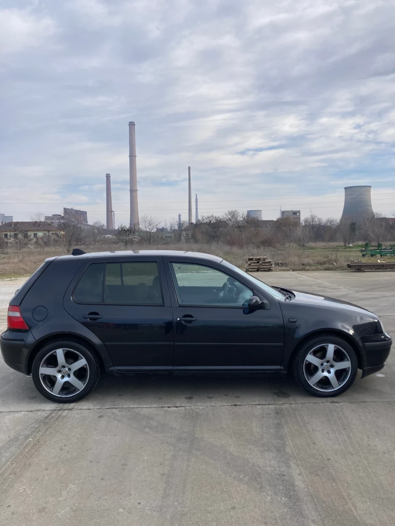 VW Golf 1.9 TDI , снимка 3 - Автомобили и джипове - 48536737