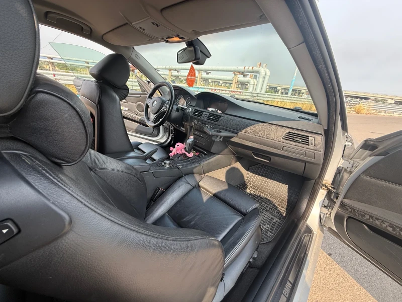 BMW 335, снимка 15 - Автомобили и джипове - 52578916