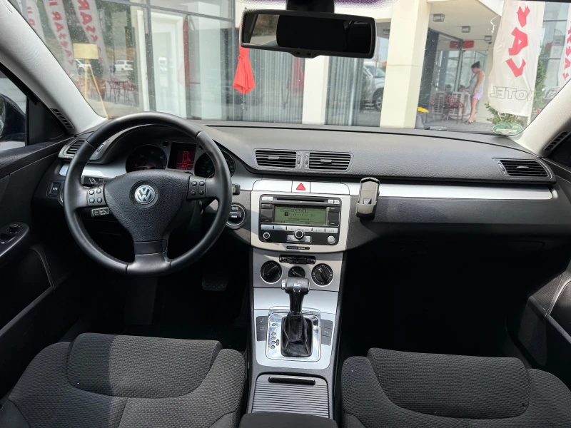 VW Passat 2.0 TDI. Автоматик, снимка 12 - Автомобили и джипове - 51843224