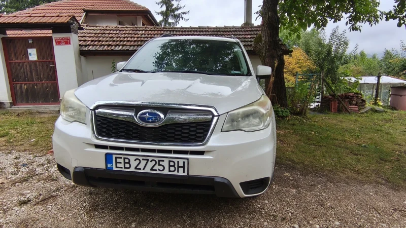 Subaru Forester Premium 2.5i ръчна , снимка 4 - Автомобили и джипове - 52616620