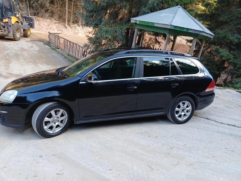 VW Golf Variant, снимка 4 - Автомобили и джипове - 51893468