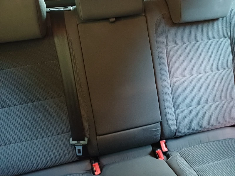 VW Golf Variant, снимка 7 - Автомобили и джипове - 51893468