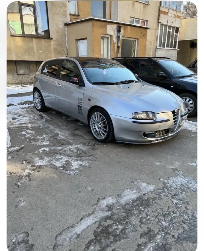 Alfa Romeo 147, снимка 3 - Автомобили и джипове - 52497872