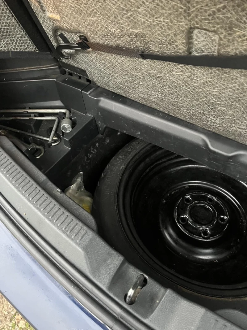 Toyota Verso, снимка 4 - Автомобили и джипове - 52668696