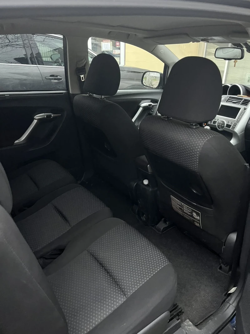 Toyota Verso, снимка 5 - Автомобили и джипове - 52668696