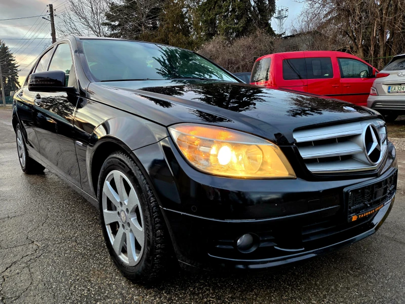 Mercedes-Benz C 220 CDI 170 к.с Климатроник Парктроник Подрев Седан, снимка 8 - Автомобили и джипове - 52903233