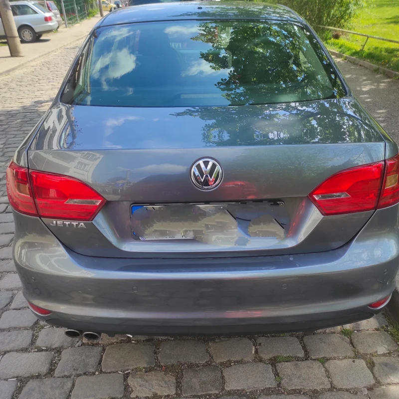 VW Jetta 2.0 L, снимка 3 - Автомобили и джипове - 52958186