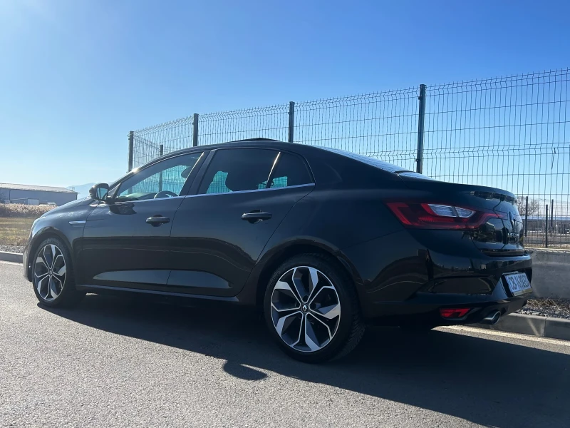 Renault Megane INTENS:НАЙ ВИСОКО НИВО НА ОБОРУДВАНЕ!, снимка 3 - Автомобили и джипове - 53164472