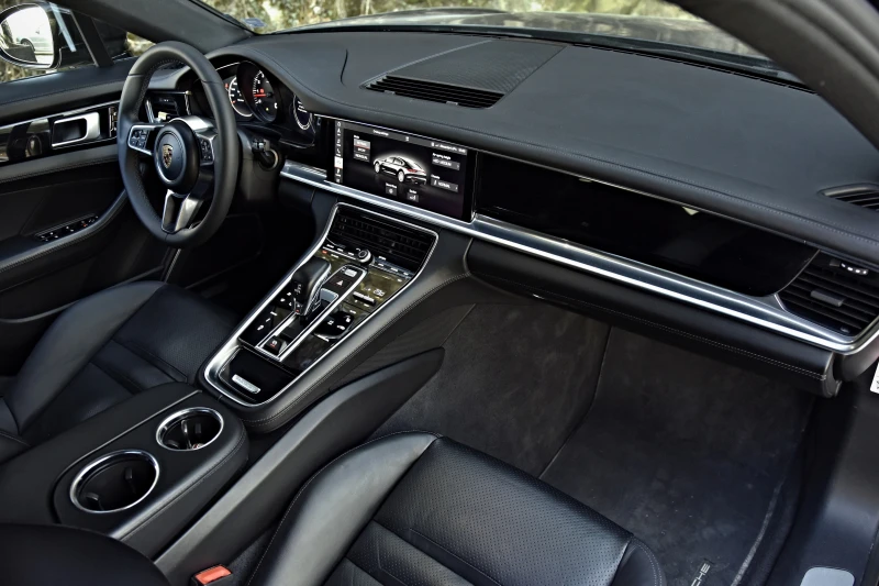 Porsche Panamera 4S 440 hp, снимка 7 - Автомобили и джипове - 53170959