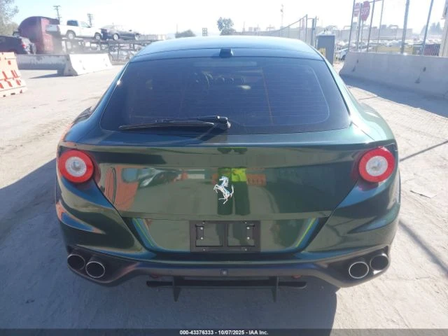 Ferrari FF V12* 651 кс* 4RM* BREMBO карбон-керамични* , снимка 14 - Автомобили и джипове - 53287549