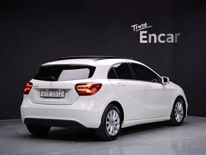 Mercedes-Benz A 200 2.0, снимка 2 - Автомобили и джипове - 54279040