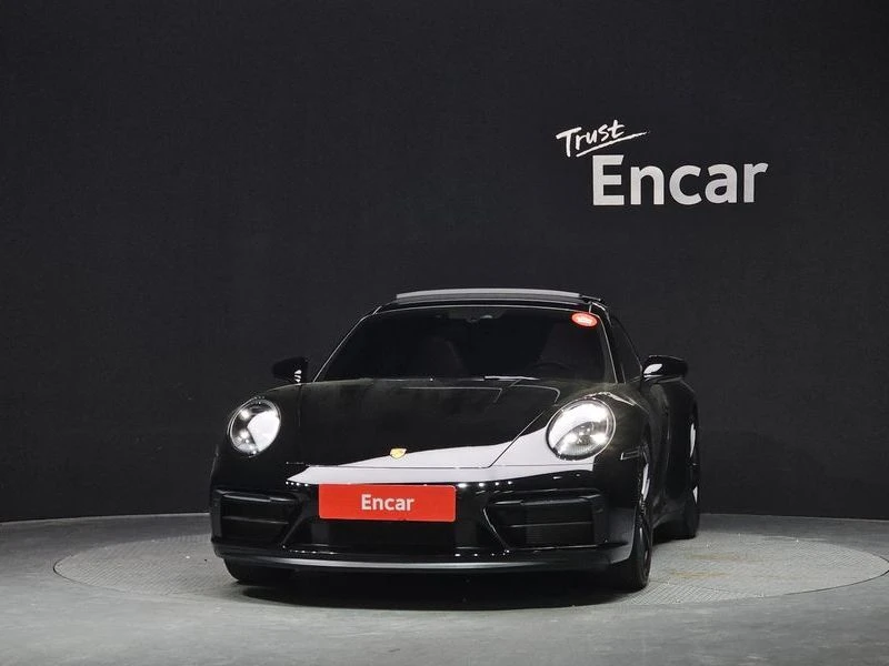 Porsche 911 Carrera 4 GTS| 473к.с.| ВКЛ.ТЕХНОТЕСТ, снимка 3 - Автомобили и джипове - 55375731