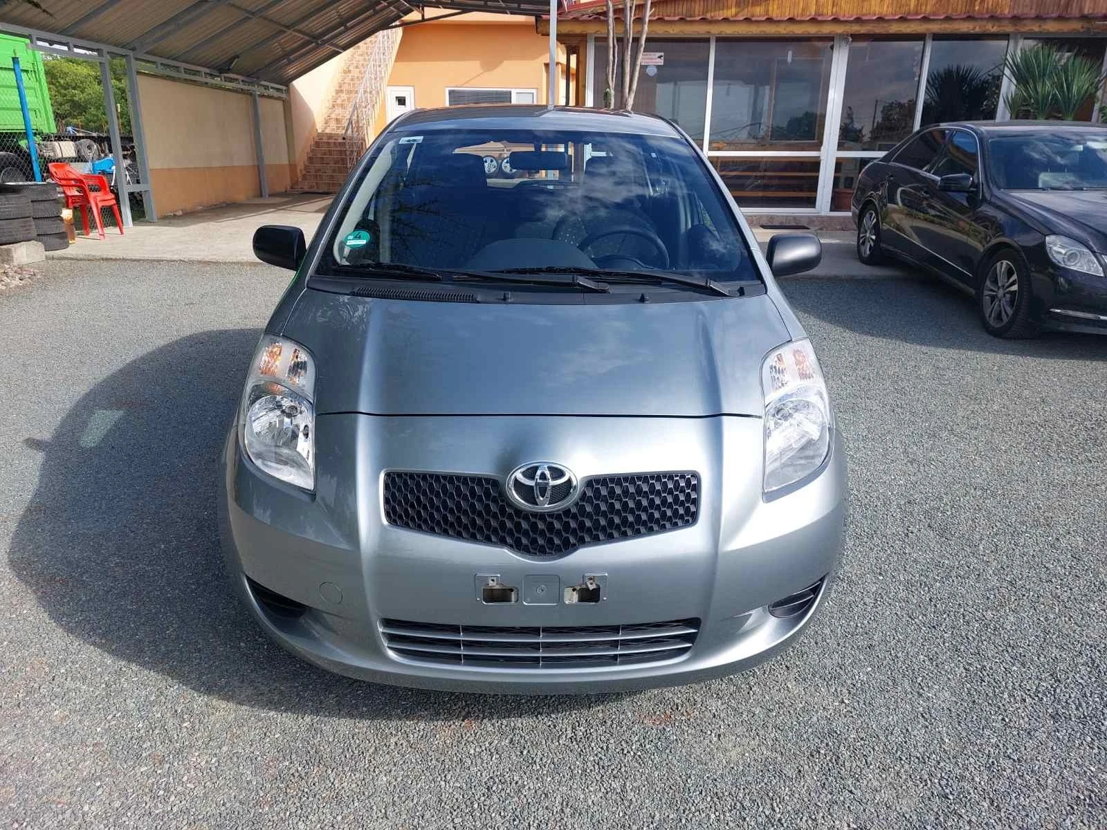 Toyota Yaris 1.3 - [1] 