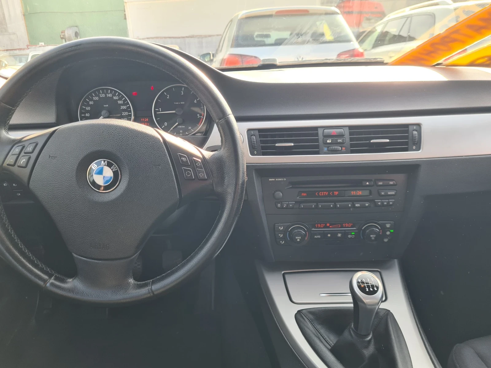 BMW 320 2.0 D/ 163 k.c. - изображение 6