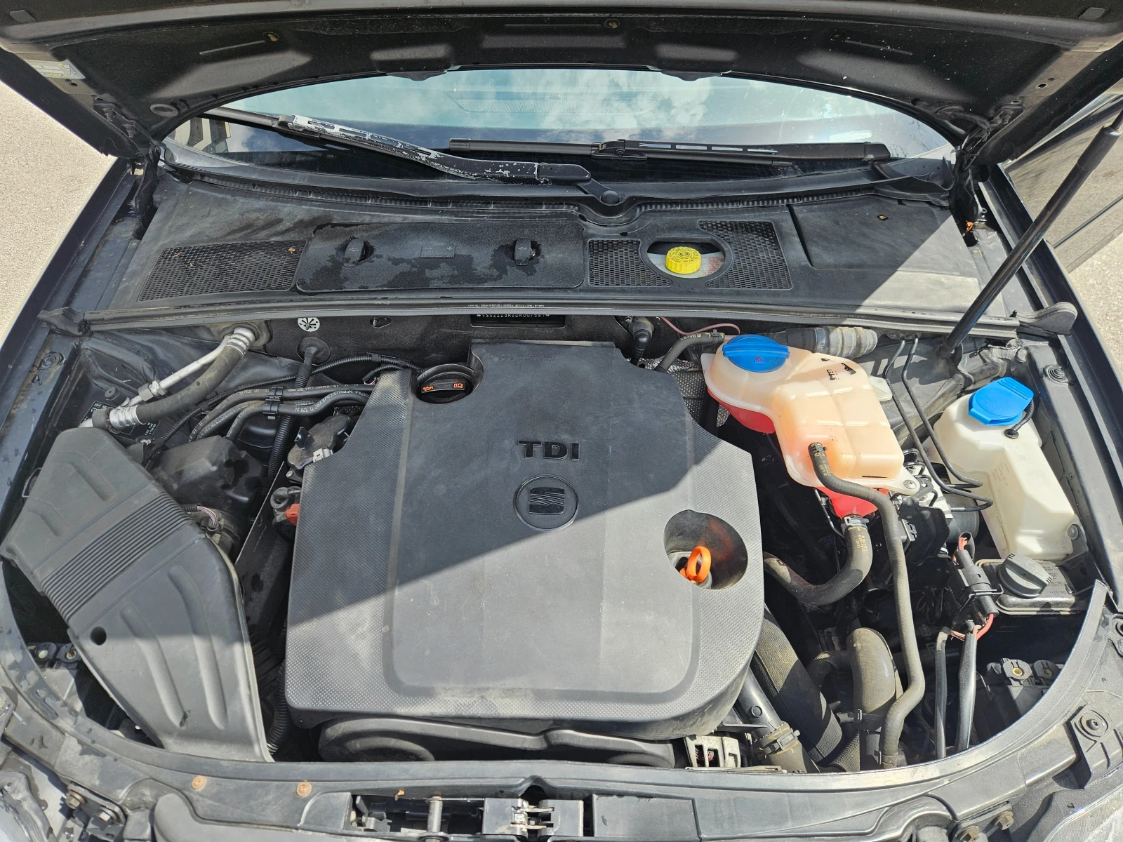 Seat Exeo 2.0TDI 120кс. ECOMOTIVE - изображение 7