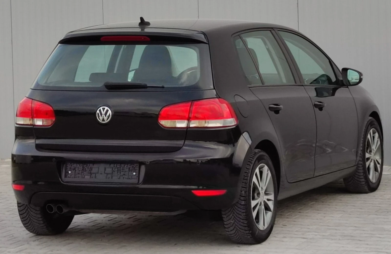 VW Golf 2.0TDI* NAVI*  - изображение 3