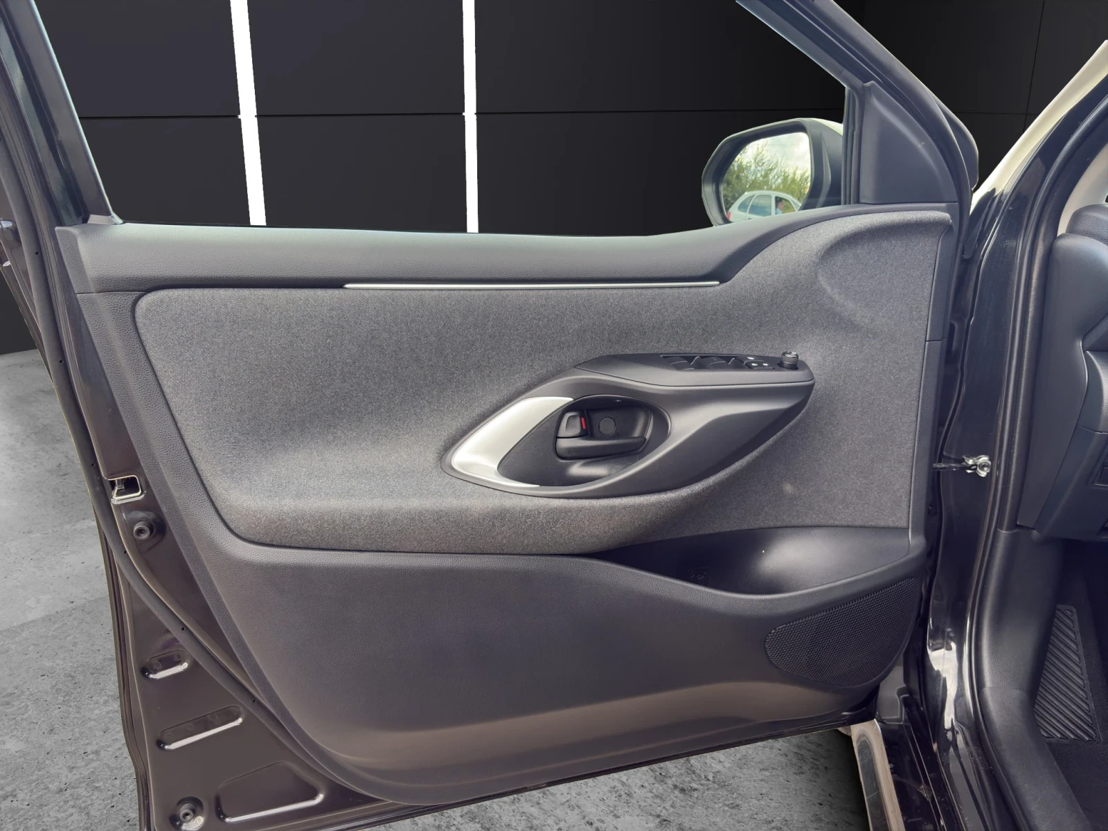 Toyota Yaris 1.5* NAVI* BTONE* CARPLAY* CAMERA*  - изображение 7