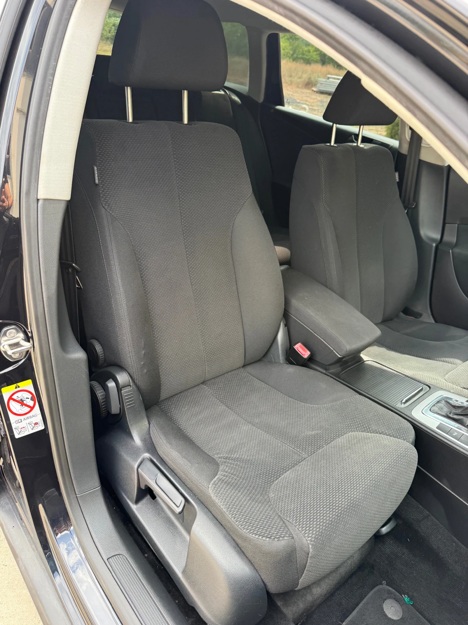 VW Passat 2.0 TDI. Автоматик - изображение 9