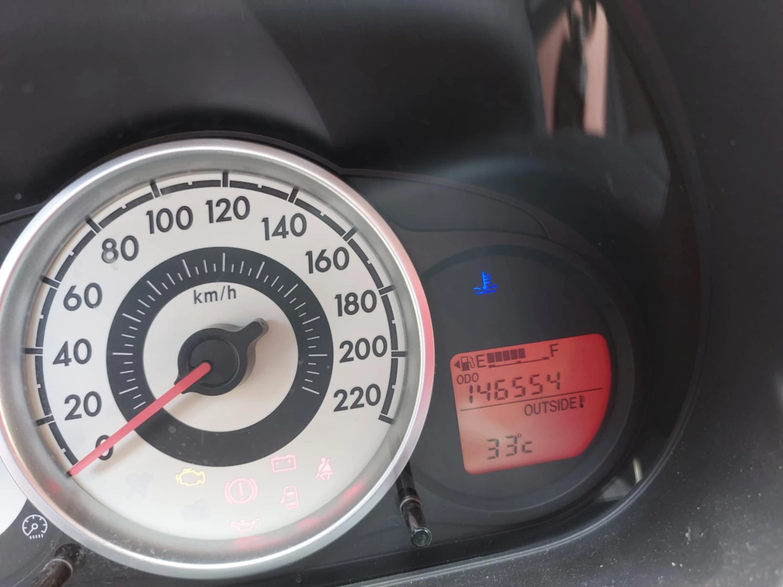 Mazda 2  - изображение 9