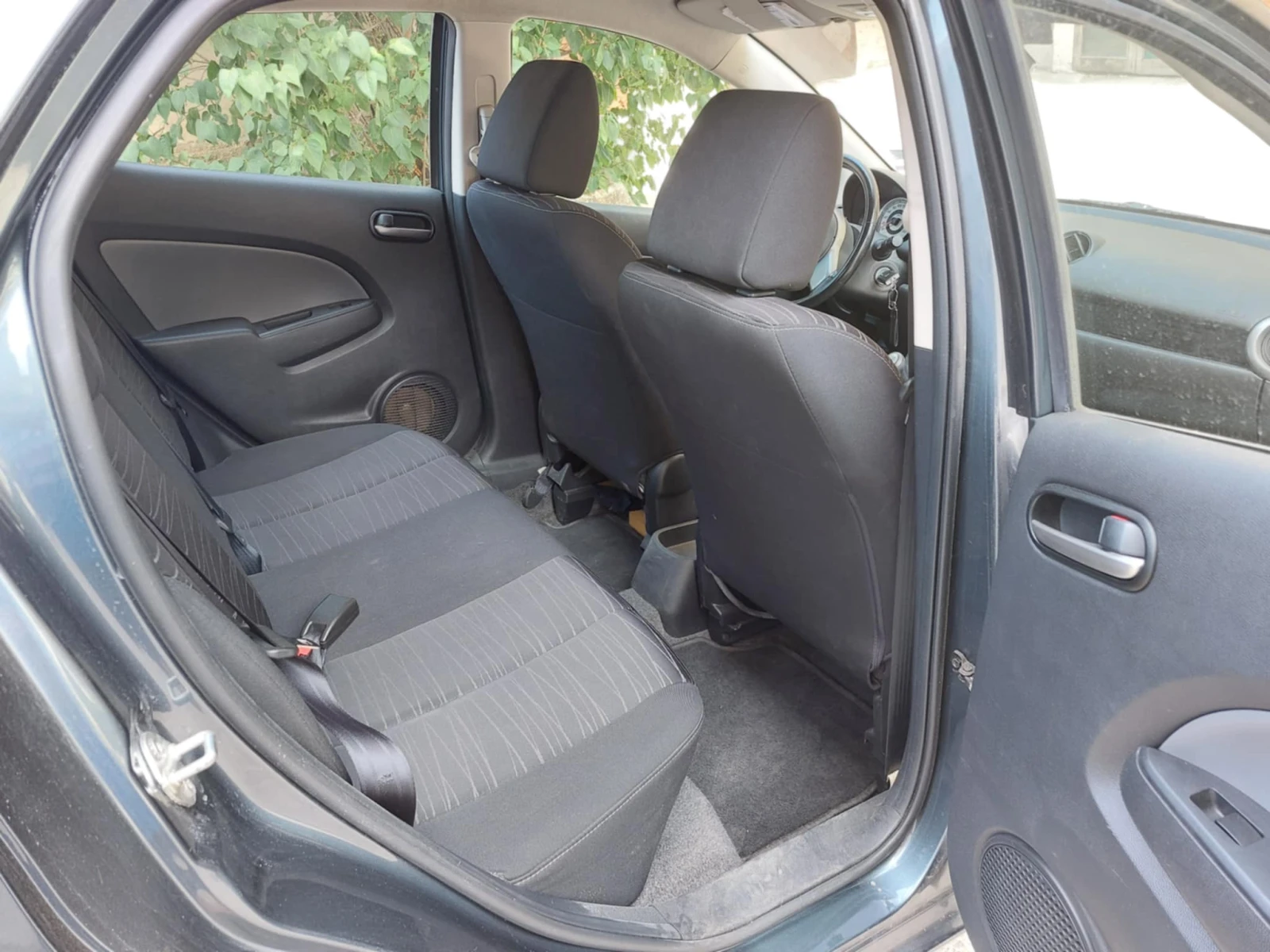Mazda 2  - изображение 6