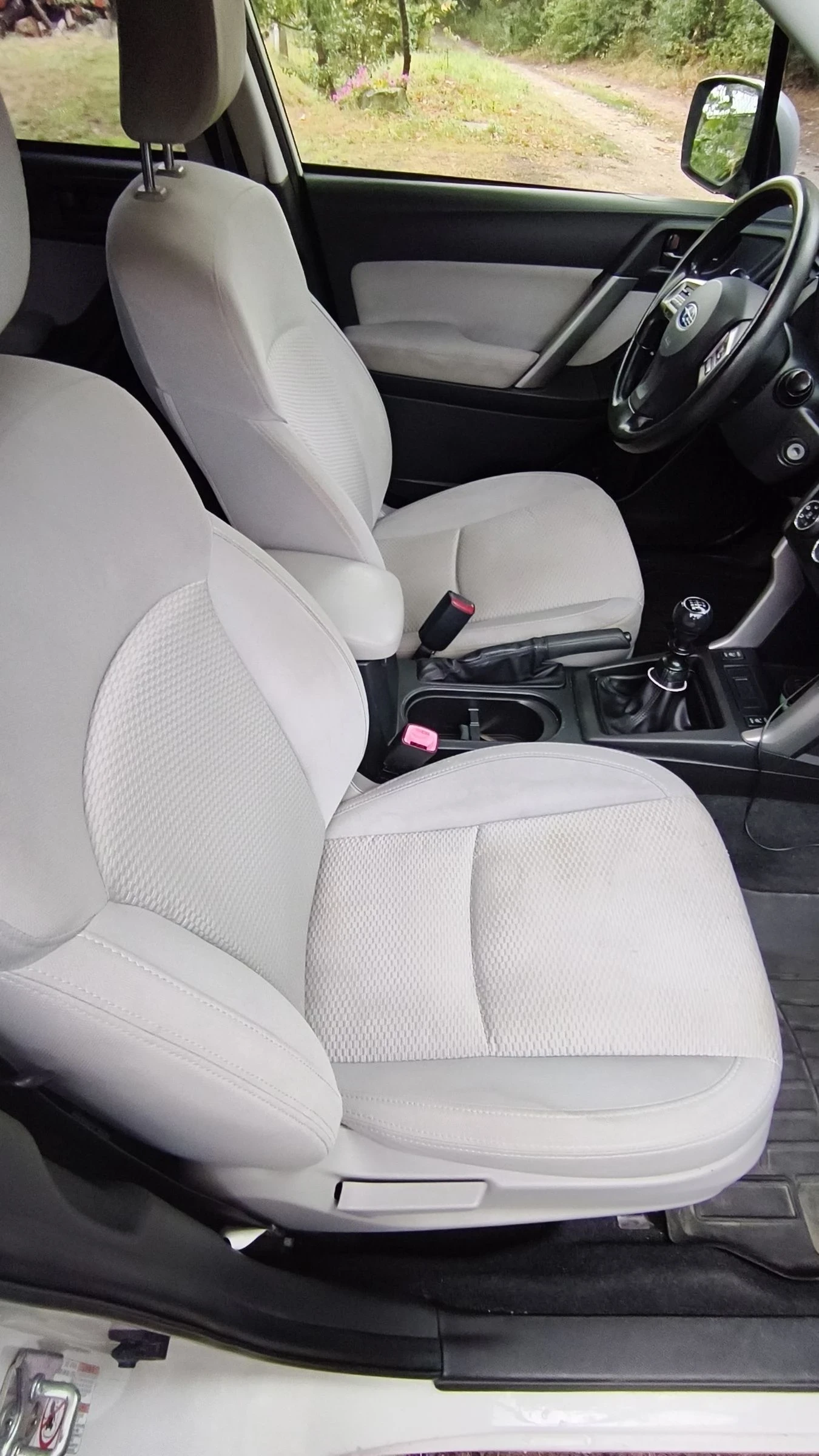 Subaru Forester Premium 2.5i ръчна  - изображение 9