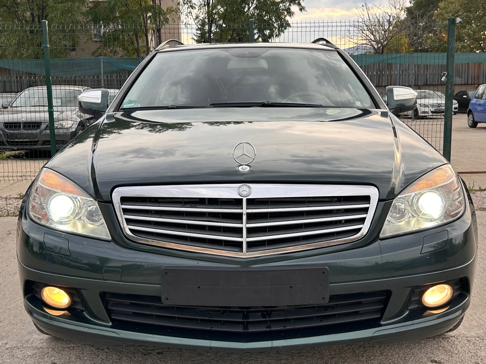 Mercedes-Benz C 220  - изображение 8