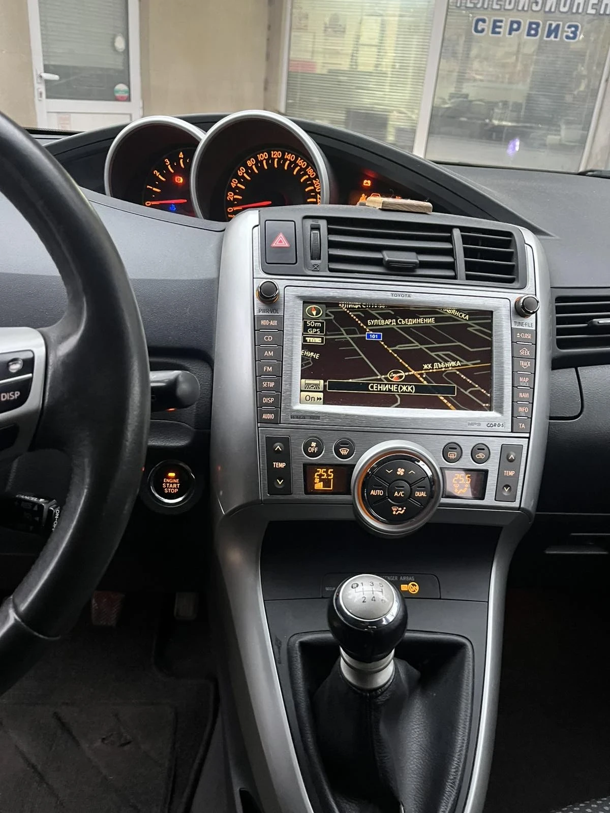 Toyota Verso  - изображение 7