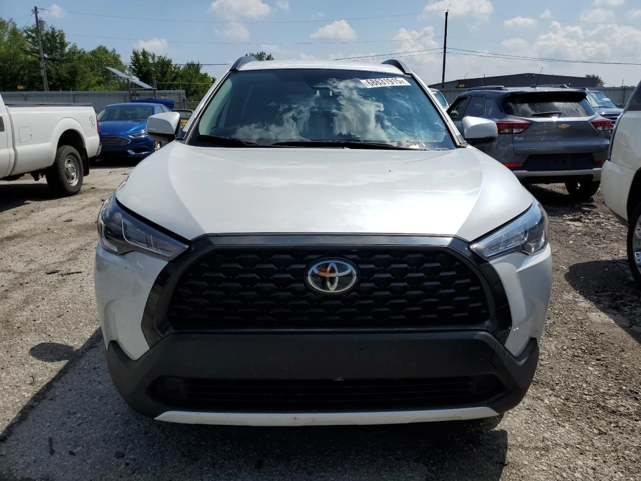 Toyota Corolla Cross  LE LE - изображение 2