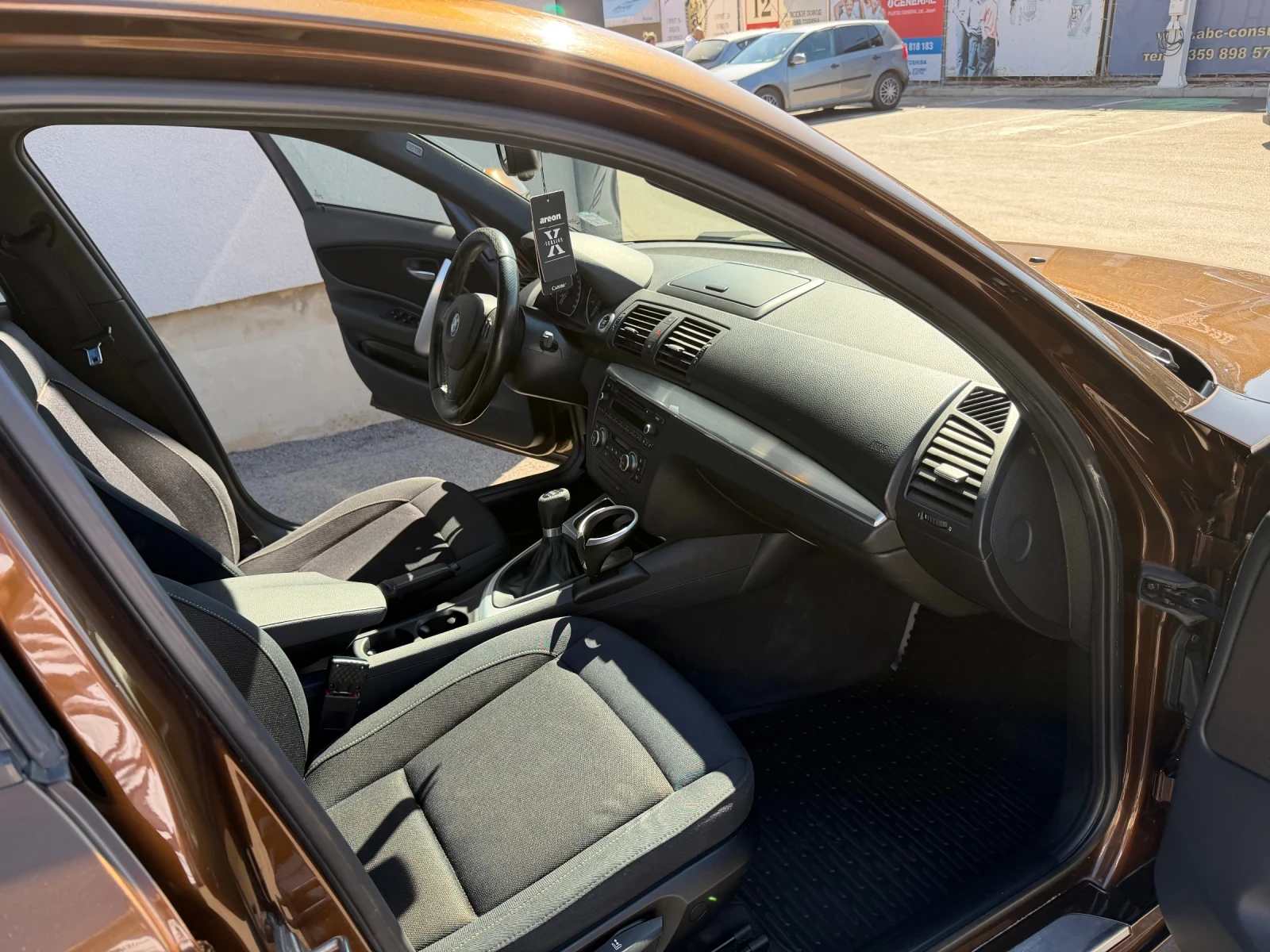 BMW 120, снимка 8 - Автомобили и джипове - 53826217